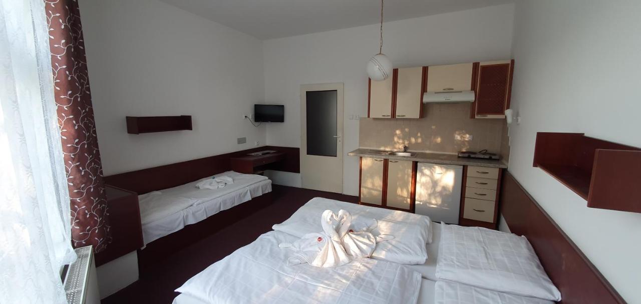 Hotel Jerabek Prága Kültér fotó